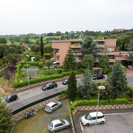 Residenza Il Parco 3 Apartment Рим Екстериор снимка